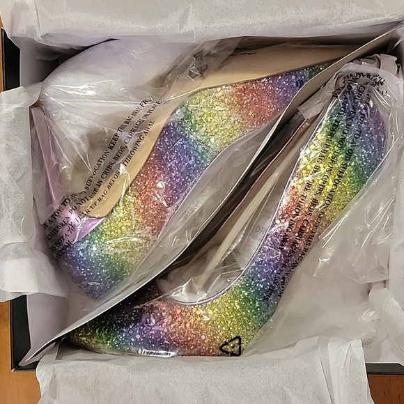 Nine West Tatiana Pointy Pumps - Picture 2 of 6